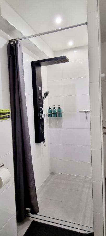 New Modern Selfcheckin Publicfreeparking Highspeed Wifi Kingsizebed Leilighet Baden-Baden Eksteriør bilde